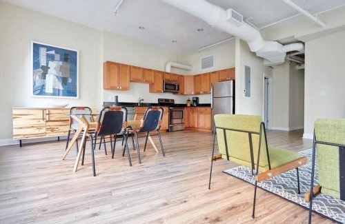 Boston Financial District Apartment | Spacious 2br FIDI District Centrally Located