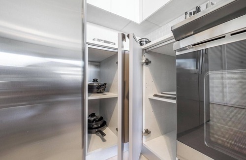 Hallandale Beach Apartment | Spacious 2BR Getaway with AC, Parking, WiFi, Close to Beach & Gulfstream Park