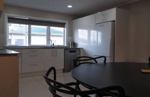 Avondale Apartment | Spacious 2BR Home in Avondale