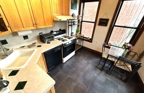 Crown Heights Apartment | Spacious 2BR in Prospect Heights, Steps from Prospect Park!n