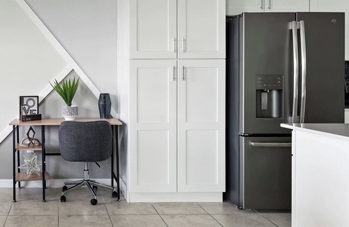 Kissimmee Apartment | Spacious 2BR, Mickey Bedroom, Lake View