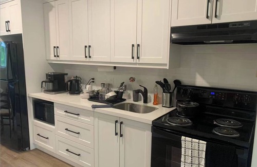 Burk's Falls Apartment | Spacious 2BR Retreat in Nature