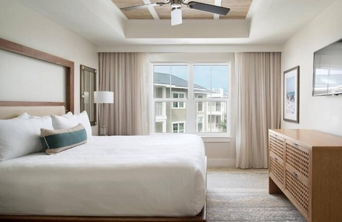 Holmes Beach Hotel | Spacious 2BR Villa Near Anna Maria Island Beach – Ideal for Families