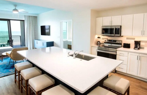 Myrtle Beach Resort | Spacious 2BR Villa at Myrtle Beach Oceanfront – Full Kitchen & Resort Fun