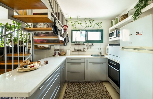 Florentin Apartment | Spacious 2BR w/ Beautiful Balcony Terrace in the Vibrant Heart of Tel Aviv