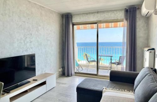 Fabron Apartment | Spacious 2P Terrace with sea view