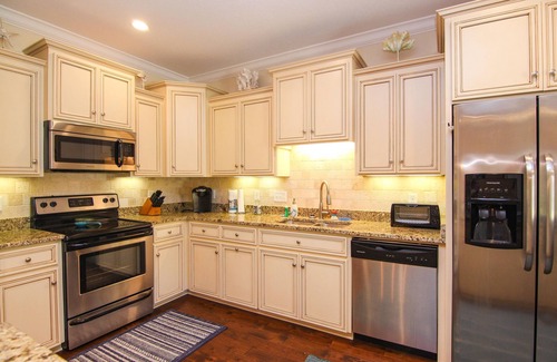 Saint Simons Island House | SPACIOUS 3/3 townhome near everything SSI has to offer!