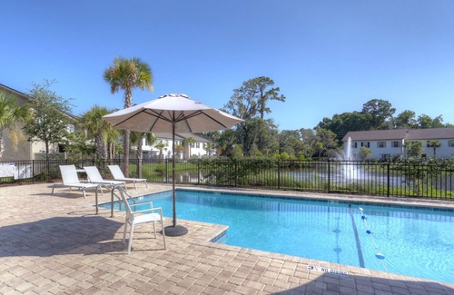 Saint Simons Island House | SPACIOUS 3/3 townhome near everything SSI has to offer!