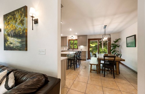 Fish Creek House | Spacious 3 Bdrm Home at the Edge of Peninsula Park