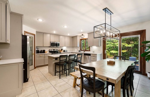 Fish Creek House | Spacious 3 Bdrm Home at the Edge of Peninsula Park