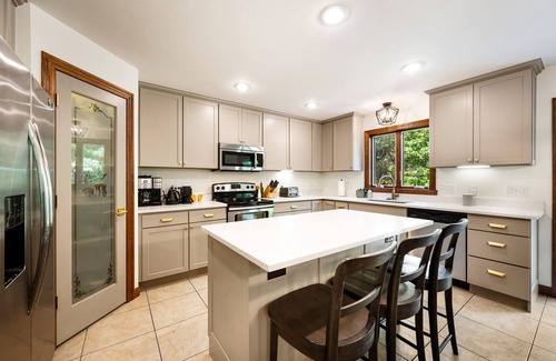 Fish Creek House | Spacious 3 Bdrm Home at the Edge of Peninsula Park