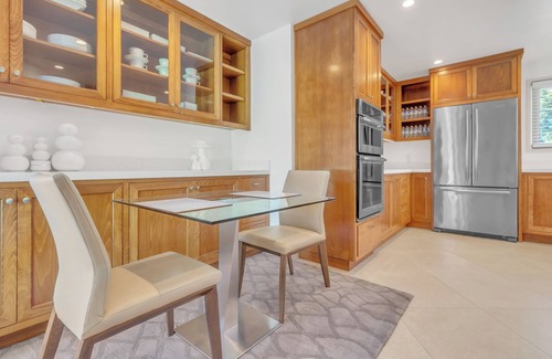Carmel House | Spacious 3-Bedroom, Walk to Downtown Carmel-By-The-Sea!