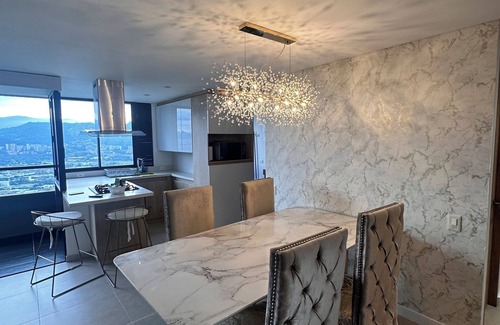 Buenos Aires Apartment | Spacious 3-bedroom apartment with AC, WiFi in fabulous Medellín