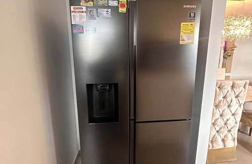 Buenos Aires Apartment | Spacious 3-bedroom apartment with AC, WiFi in fabulous Medellín