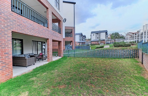 Greater Johannesburg Metropolitan Area Apartment | Spacious 3-bedroom apartment in enjoyable Randburg with WiFi, fitness room