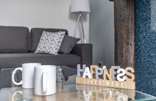 Plymouth Apartment | Spacious 3 bedroom flat