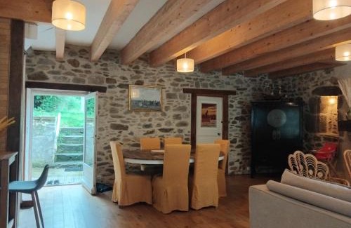 Saint-Suliac House | Spacious 3 bedroom house 250m from Saint-Suliac's beach