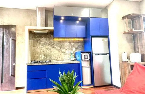 Imam Bonjol Apartment | Spacious 3-Bedroom House with Easy Access