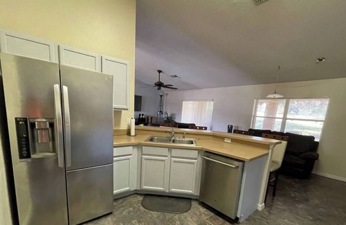 Clermont House | Spacious 3 bedroom near entertainment and Disney