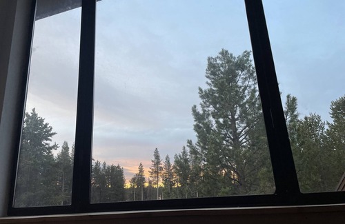 Bear Valley Condo | Spacious 3 bedroom Condo with Fireplace: Skiing, Biking, Mountains