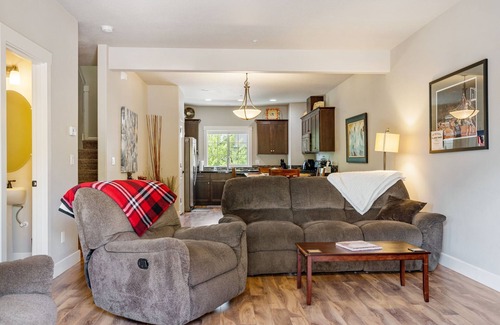 Happy Valley House | Spacious 3-bedroom townhouse in Happy Valley