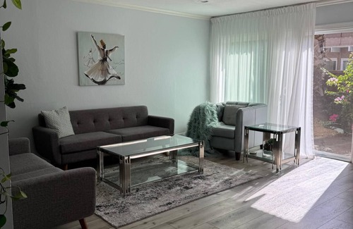 Walnut Creek Condo | Spacious 3-bedroom condo in lovely Walnut Creek with WiFi, AC