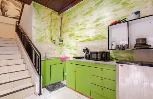 Sunset Road House | Spacious 3 Bedroom Villa, Sleeps 12, Resort Style Pool, Families and Groups, Private Kitchen, Restaurant with Room Service and Catering, Near Seminyak Beach