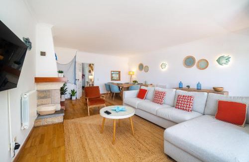 Mafra House | Spacious 3-Bedroom Villa in Ericeira by Soulplaces