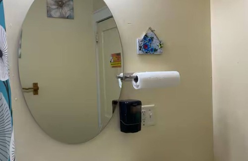 Irvington Apartment | Spacious 3-bedroom with WiFi in amazing Newark