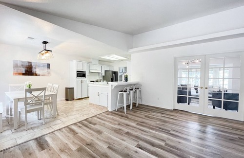 Oakhurst House | Spacious 3 BR Near Yosemite Park – 19 Miles Away