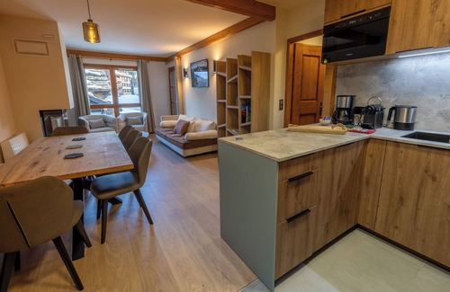 Arc-1950 Apartment | Spacious 3 bedrooms apartment, 10 people duplex facing Aiguille Rouge