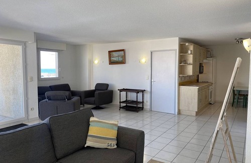 La Jetee Apartment | Spacious 3-room apartment with terrace and parking in Canet-en-Roussillon