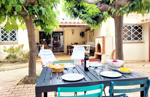 Le Grand Large House | Spacious 3BR House - A/C, Parking, Near Beach - Canet-en-Roussillon