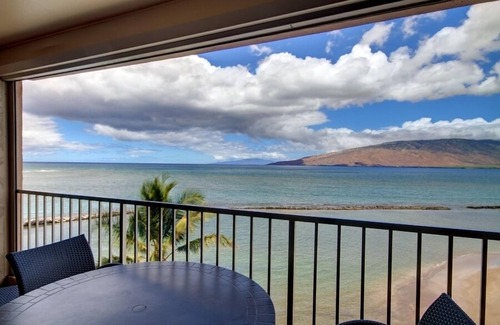 Kihei Condo | Spacious 3BD/2BA Beachfront Condo - Perfect Family Retreat– Menehune Shores #510