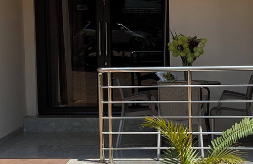 Kabulonga House | Spacious 3bedroom suite with AC, WiFi , backup inverter