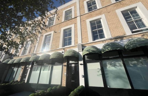 Harrow Road Apartment | Spacious 3BR/2BA w/lift - Central Maida Vale