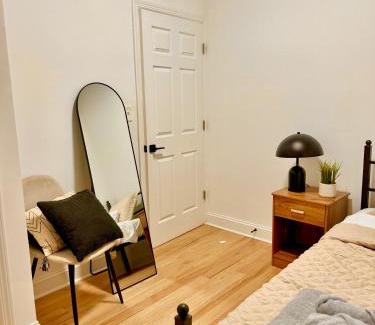 Weequahic Apartment | Spacious 3BR Apartment - 12min Newark Airport -Near NYC & Malls