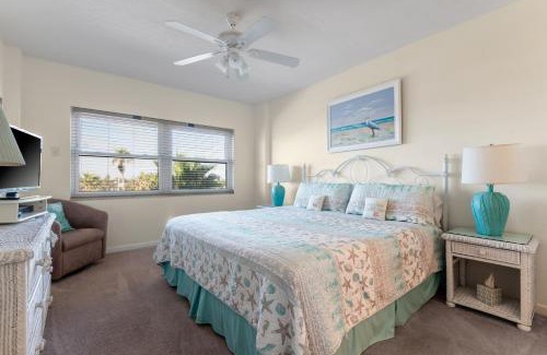 South Patrick Shores Apartment | Spacious 3BR Beachfront Condo with Balcony & Parking