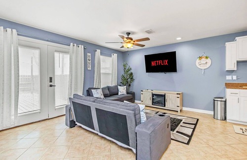 Port Isabel House | ♥︎Spacious 3BR Home Near SPI Beach & Restaurants♡