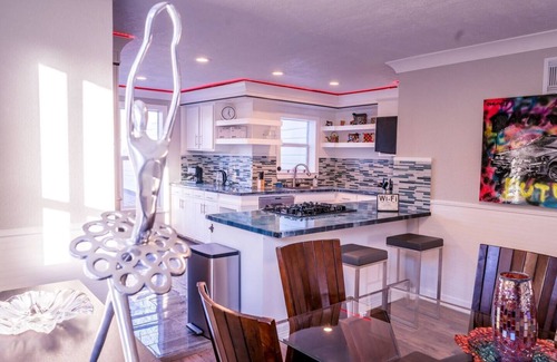South Central Houston House | Spacious 3BR Home w/Parking Minutes from Downtown Houston
