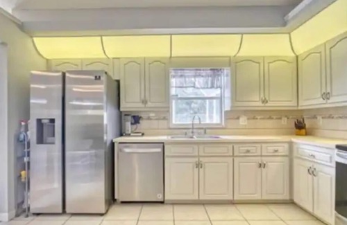 Ocala House | Spacious 3BR home with HEATED POOL in Ocala