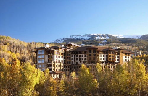 Snowmass Village Condo | Spacious 3BR luxury ski-in/ski-out Snowmass Village residence w/heated pool