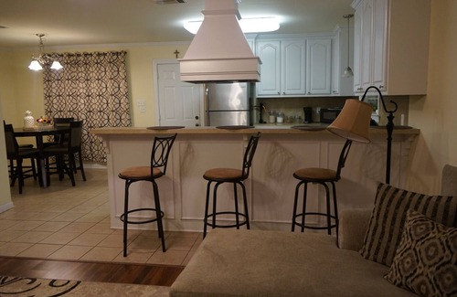 Highlands - Perkins House | Spacious, 3BR Mins from LSU Stadium