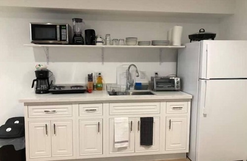 Castro Valley House | Spacious 3BR w/Outdoor Patio - Good for Big Group