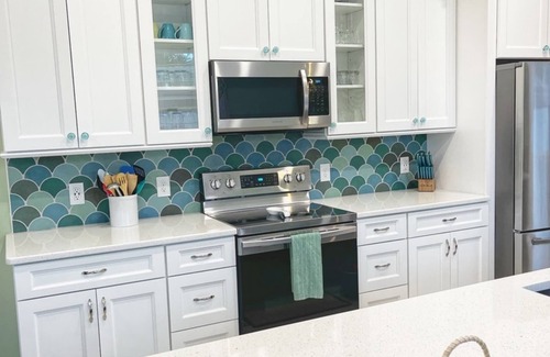 Tyler Gardens House | "Spacious 3BR w/Pool, 2-Min to Beach – Bring the Whole Family!"