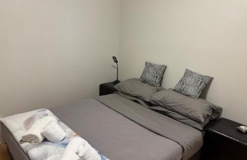 Hastings House | Spacious 3BR with Full Kitchen a n dFast Wi-Fi