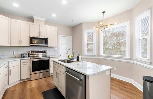 Northeast Raleigh House | Spacious 3BR with King Beds & Personal TVs in Raleigh!