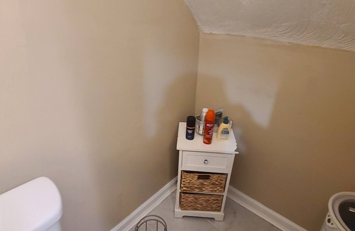 Hartford Apartment | Spacious 3rd floor 2bedroom apartment