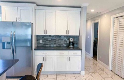 Santa Clara House | Spacious 4 Bed/4 Bath 2300ft Home Centrally-Located in heart of Silicon Valley