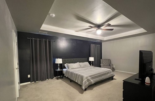 Dixie - Berryhill House | Spacious 4 Bed in Steele Creek w Fenced Yard